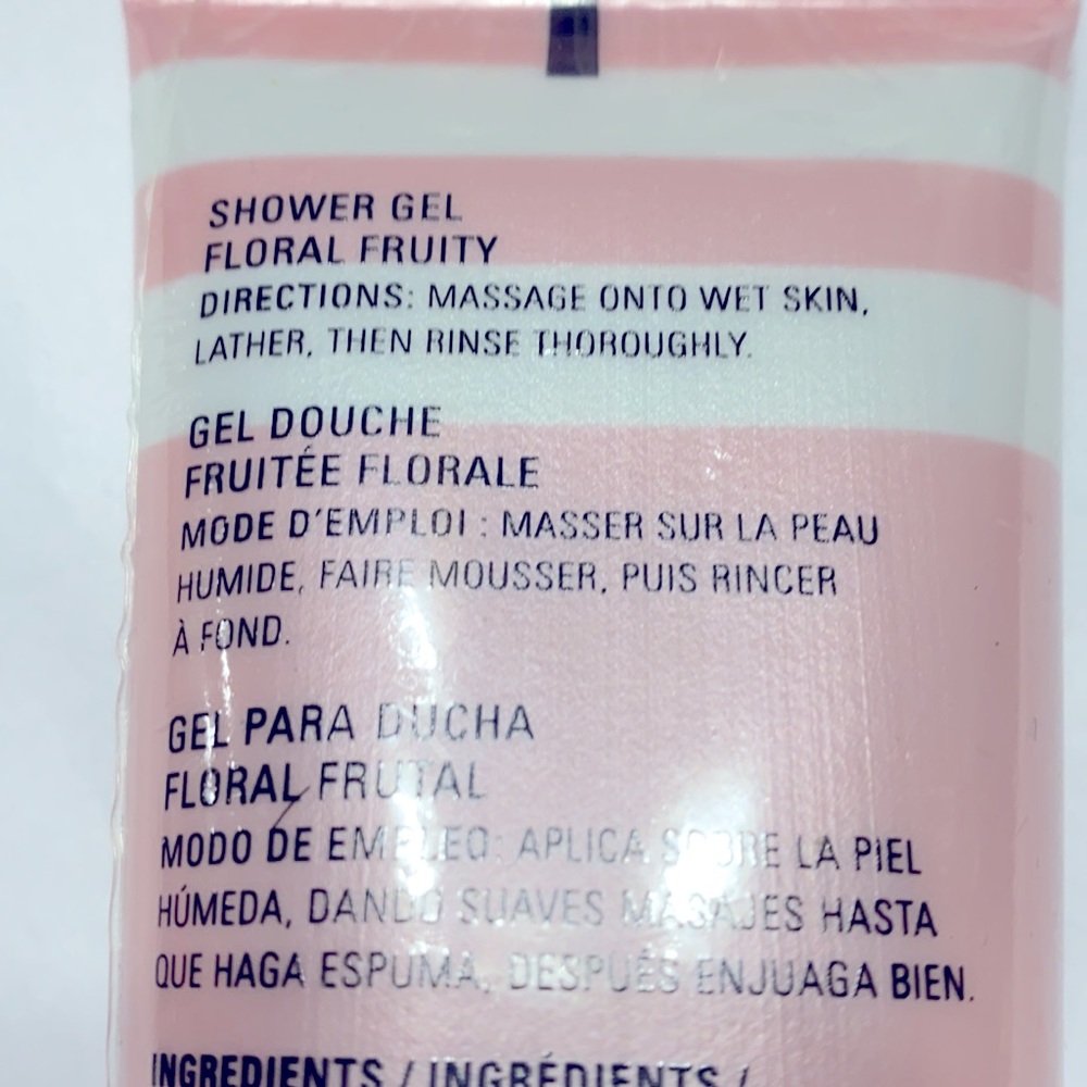 Mary Kay Paint the Sky Skincare +gift bag - Picture 2 of 7